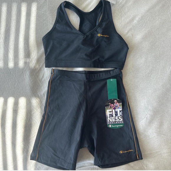 Champion matching set - Picture 2 of 2